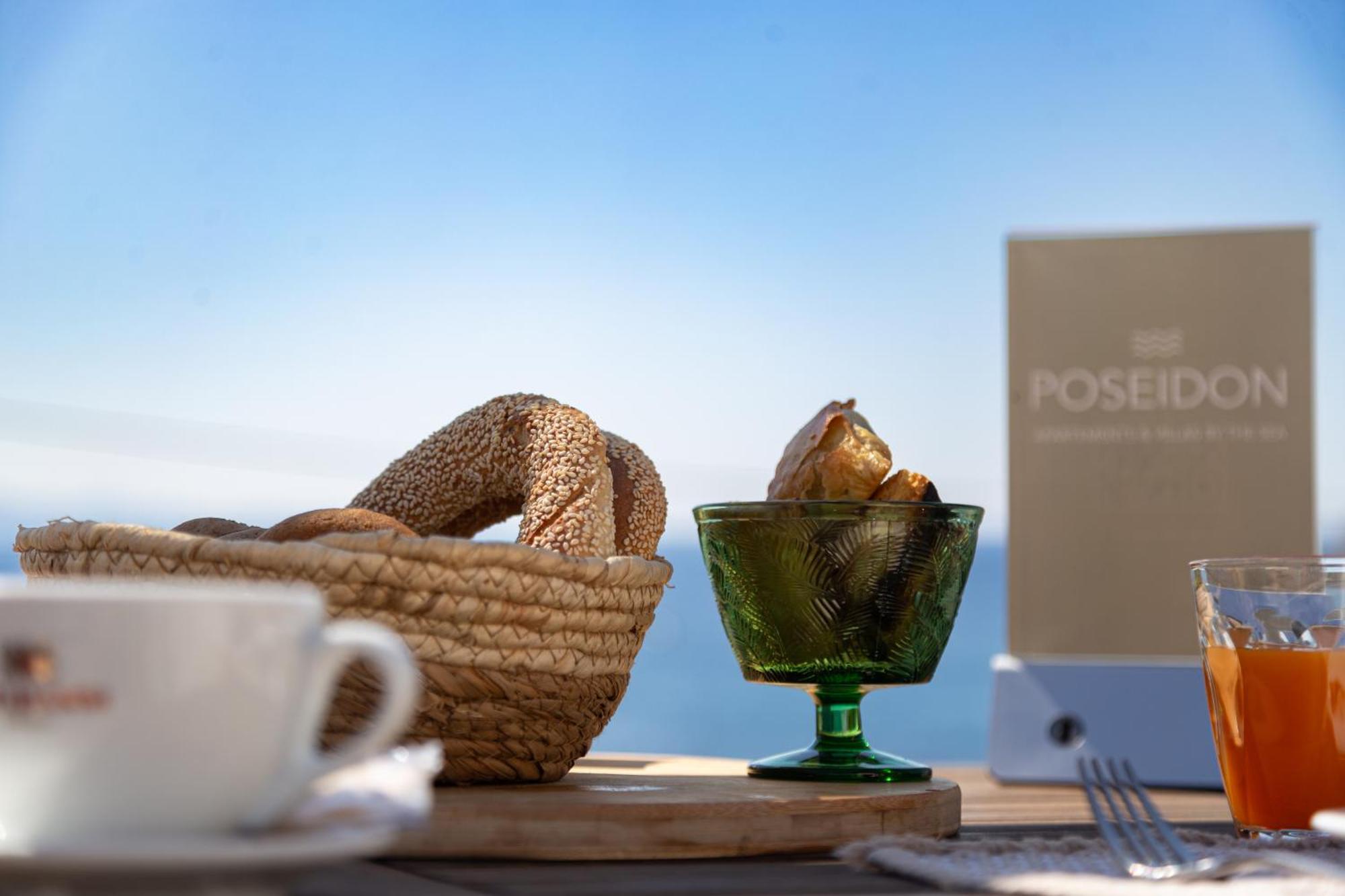סוניו Poseidon Apartments And Villas By The Sea מראה חיצוני תמונה